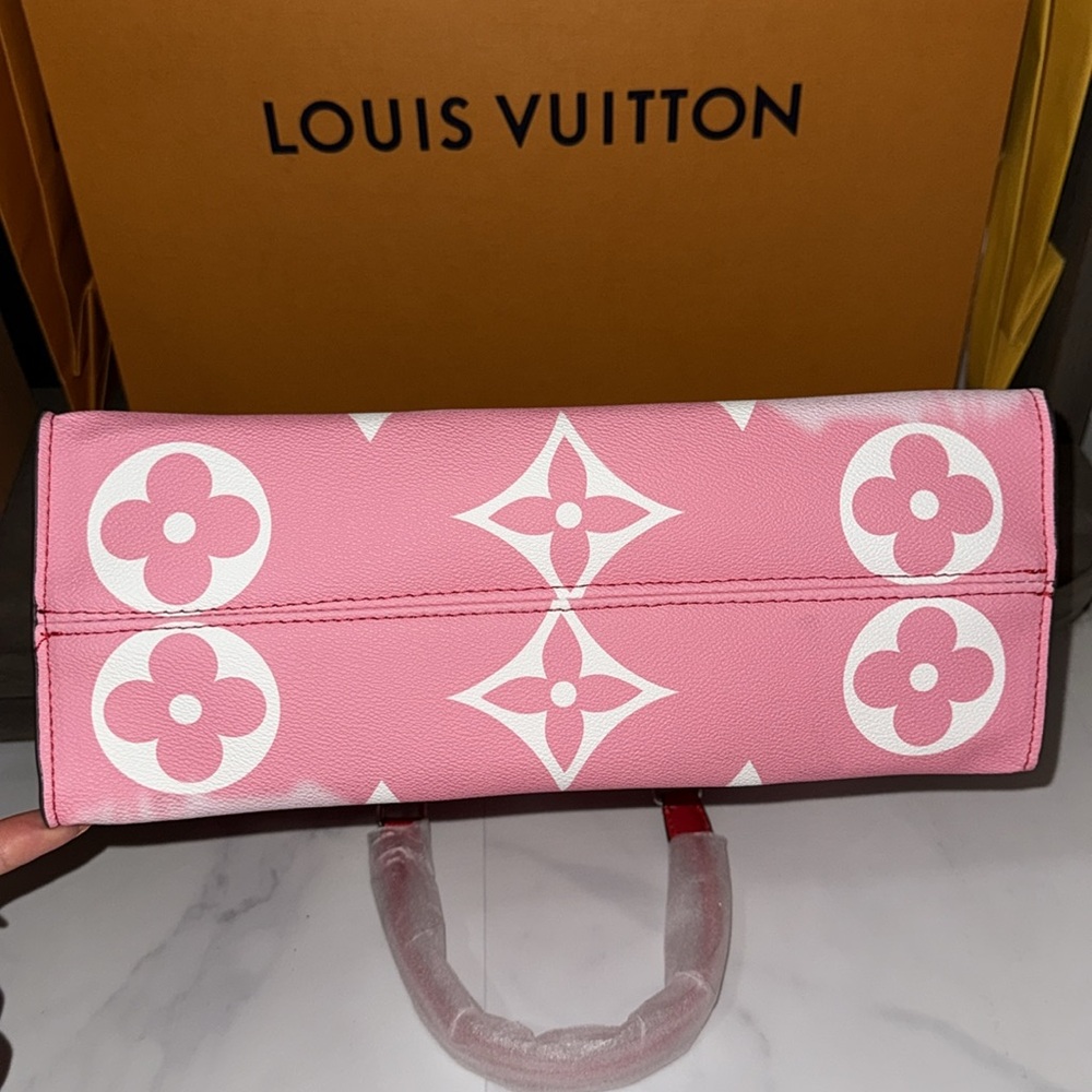 Purse - Picture 5 of 8